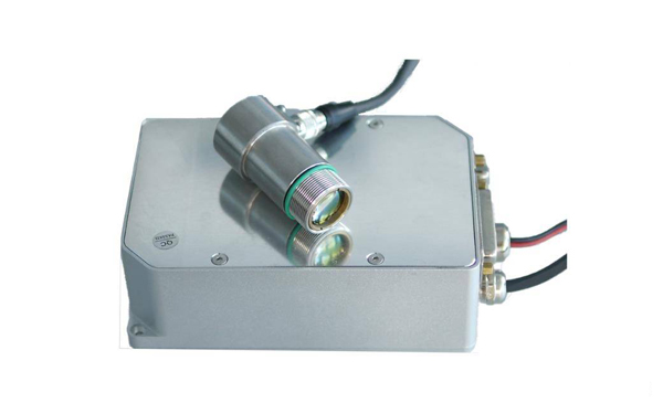 奧萊光電溫度閉環(huán)反饋控制系統(tǒng)（內置在激光器里）